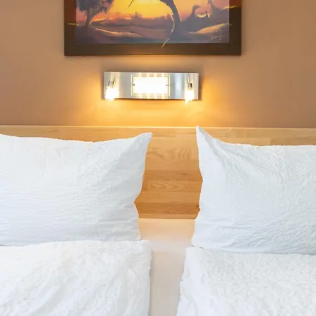 K3 - Strandhaus Koenigsberger Allee 8 - Feriendomizil Hollich Apartmán *