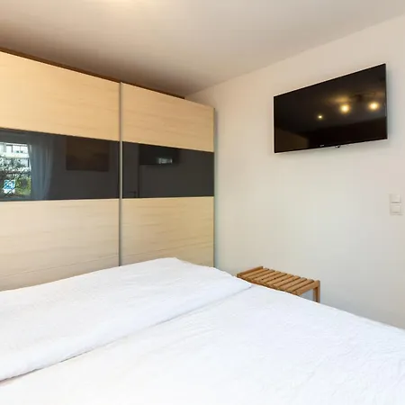 K3 - Strandhaus Koenigsberger Allee 8 - Feriendomizil Hollich Apartmán *